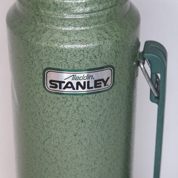 Aladdin STANLEY THERMOS Green Handle A-944DH Quart Stainless Steel Water Bottle - Picture 10 of 13